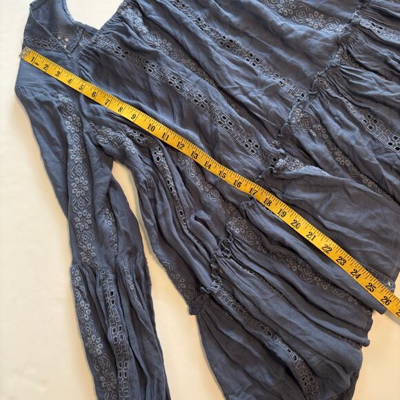 Free People Kiss Kiss Tunic Dress Womens XS Blue Tiered Swing Cut Out Oversized - Picture 9 of 9